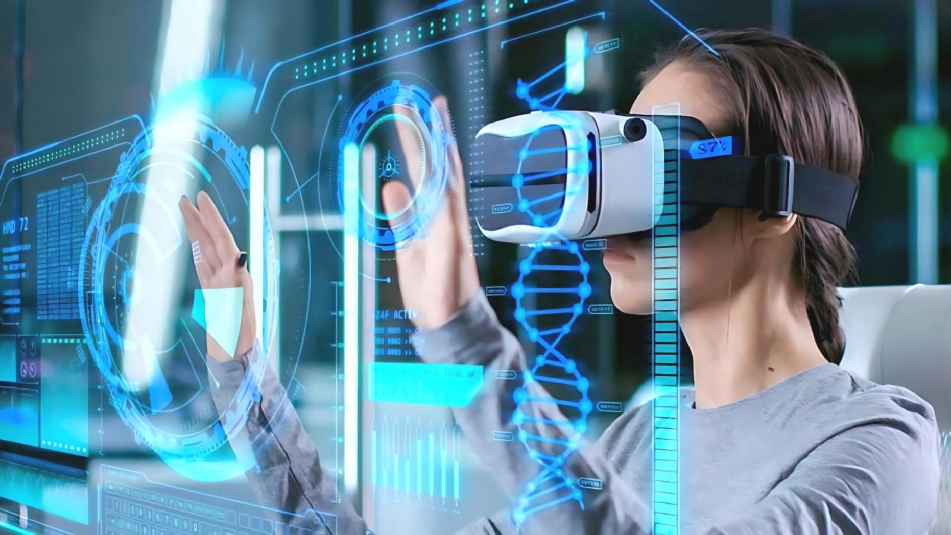 Early VR development workshop session in 2019